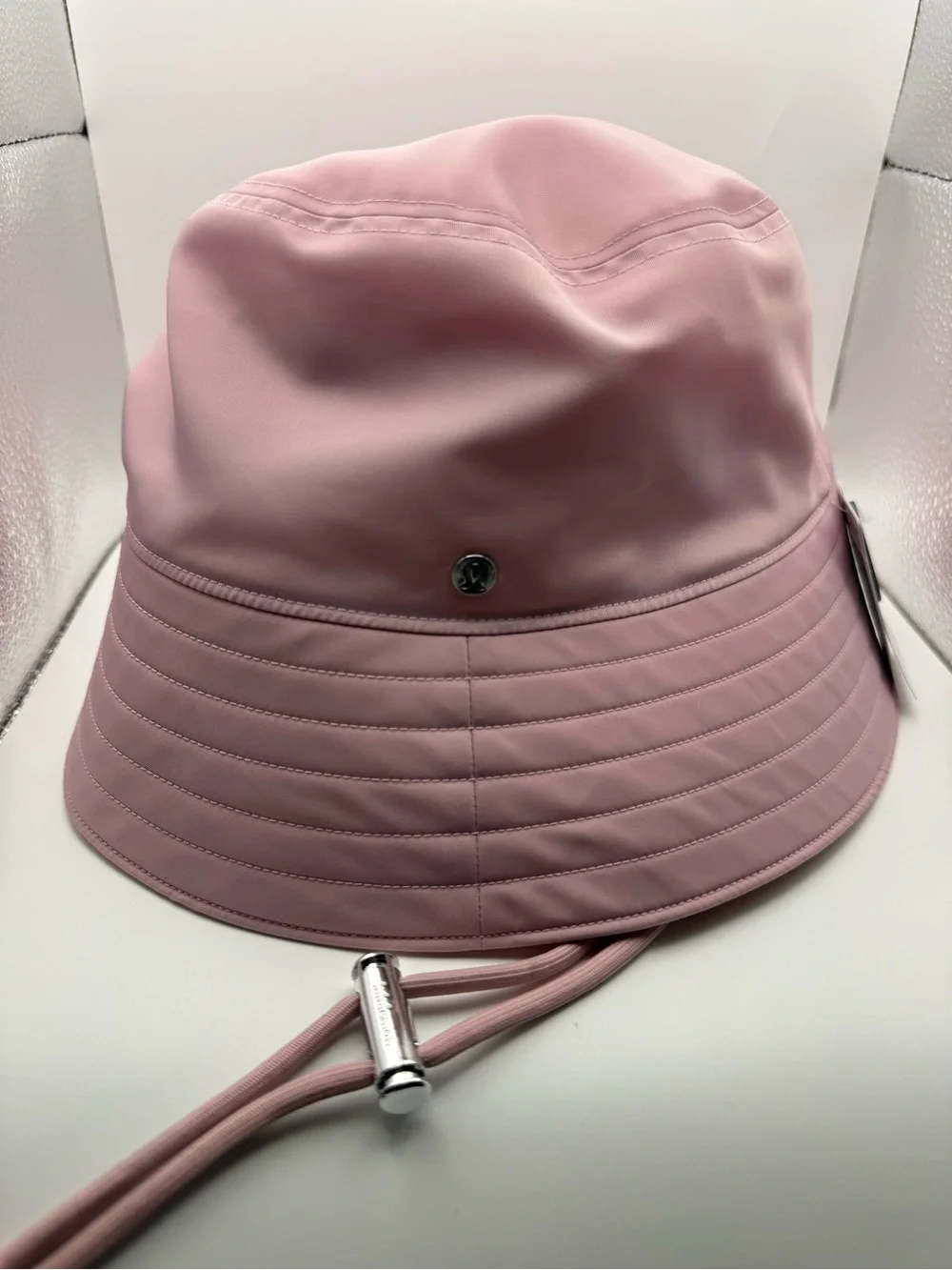 Lululemon Nylon Bucket Hat Women Pink Bucket Hat with Chin Cord Make Up Blemish